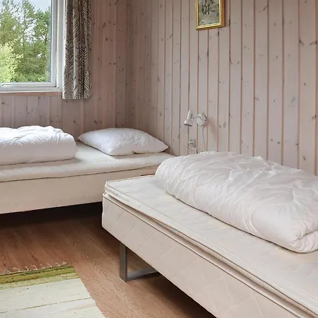 Three-bedroom In Romo Semesterbostad Bolilmark